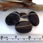 Striped pebbles, smooth str..