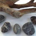 Smooth rocks.5 Great pebble..