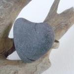 Beach rock jewelry. Breakin..