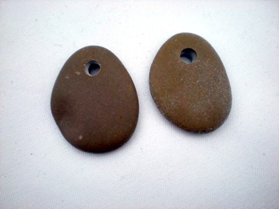 Top drilled Spanish Mediterranean beach pebbles.Spanish rock beads, almost pairs by Oceangifts