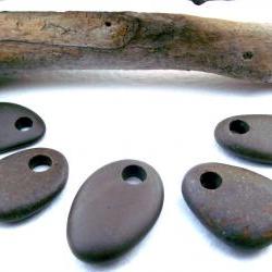 Top drilled brown speckled beach pebbles. Spanish drilled beach rocks. 5 Natural and smooth beads by Ocean gifts.